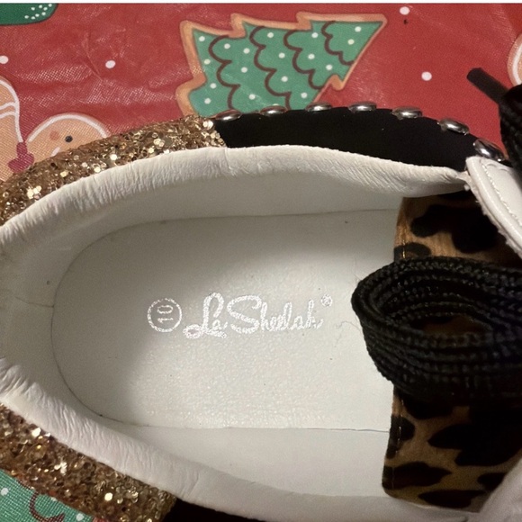 Leopard Print and Black Women's Sneakers - Picture 6 of 8